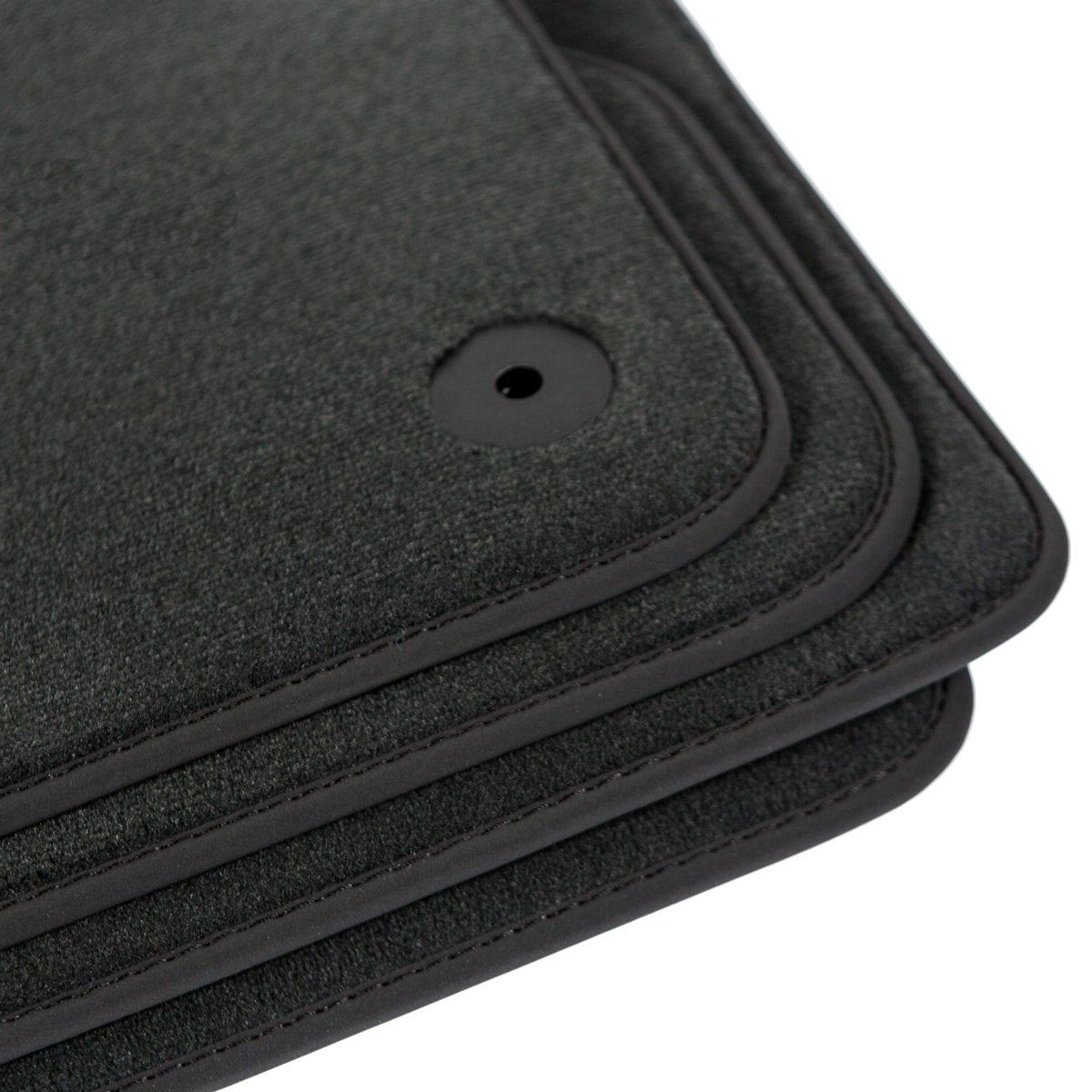 Audi Q3 Velour Floor Mats 2018-2026 – F3 – Black