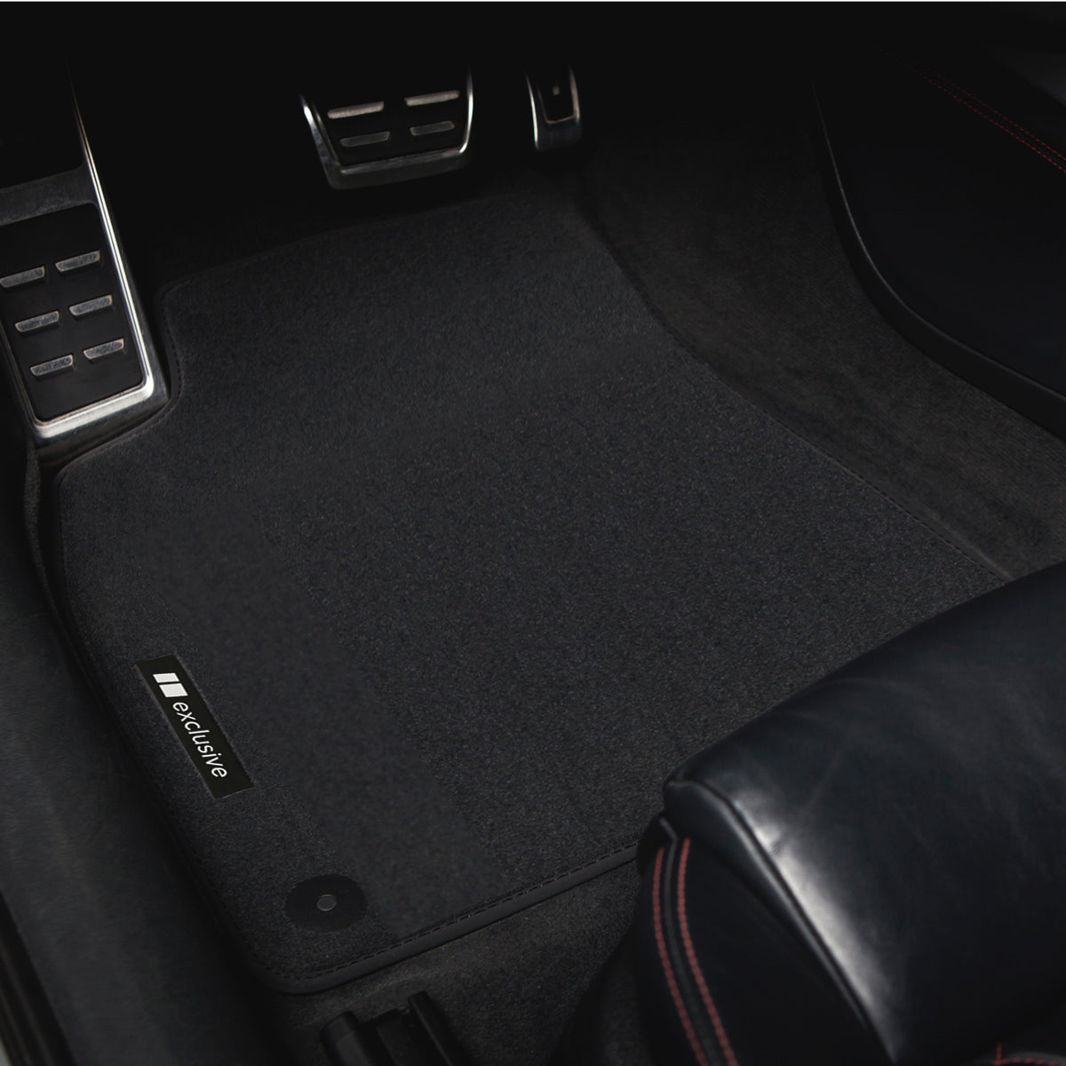Audi A4 & S4 Velour Floor Mats 2000-2008 – Sedan, Wagon B6 & B7 – Black Exclusive