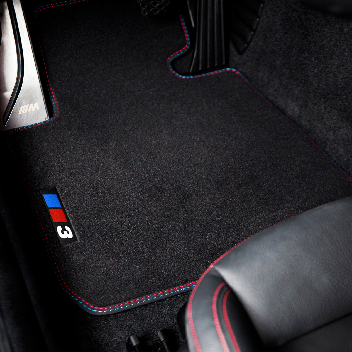 Dywaniki welurowe do BMW Seria 3 Sedan i Kombi RWD 2005-2012 – E90, E91 – 3 Logo