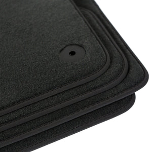 Illustrative image of black MATWISE velour floor mats – Porsche Cayenne – E-Hybrid – 9Y0 & 9Y3, view 7