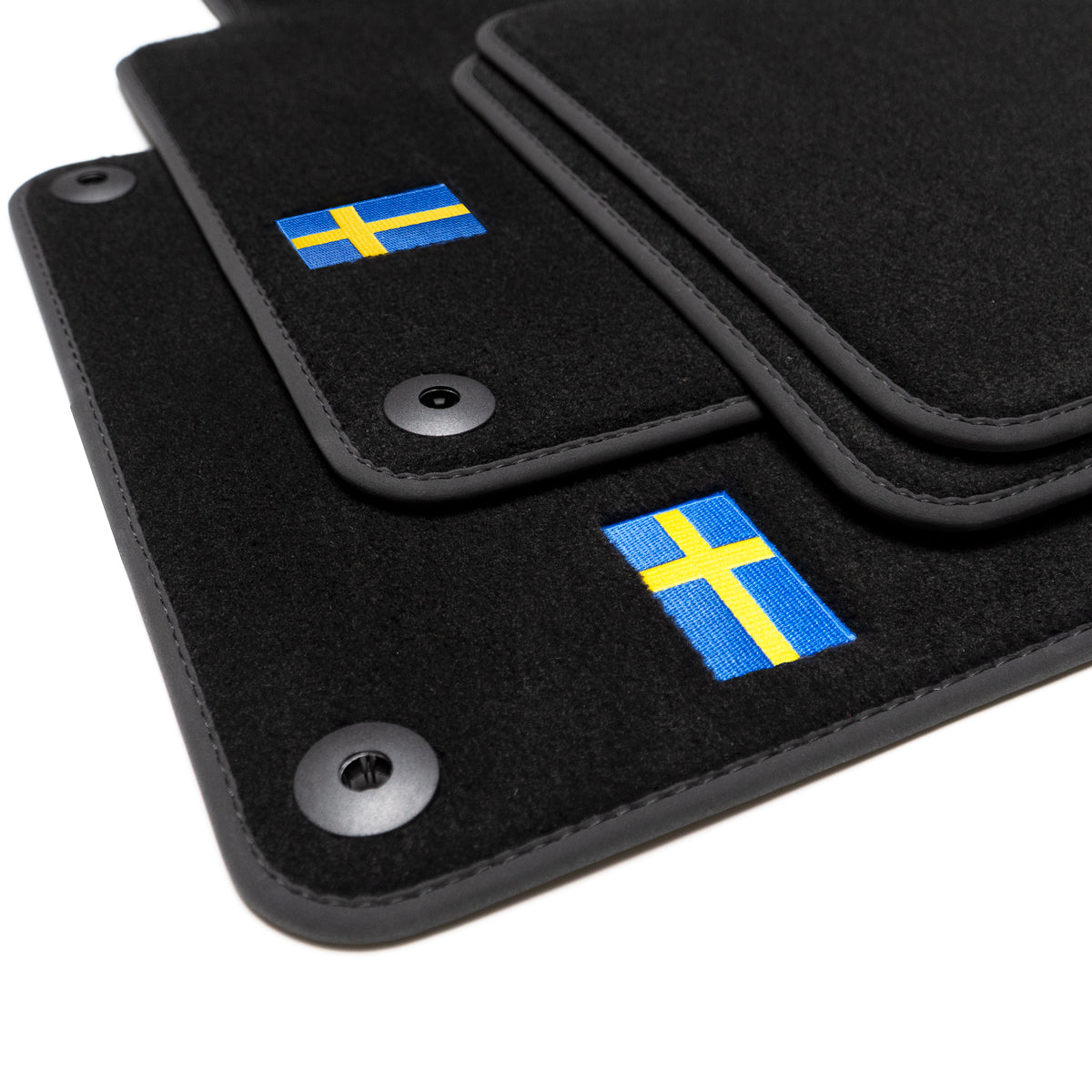 Volvo XC40 Electric Velours Fußmatten 2023-2026 – Clips nur in FA-Matte – Flaggen-Logo