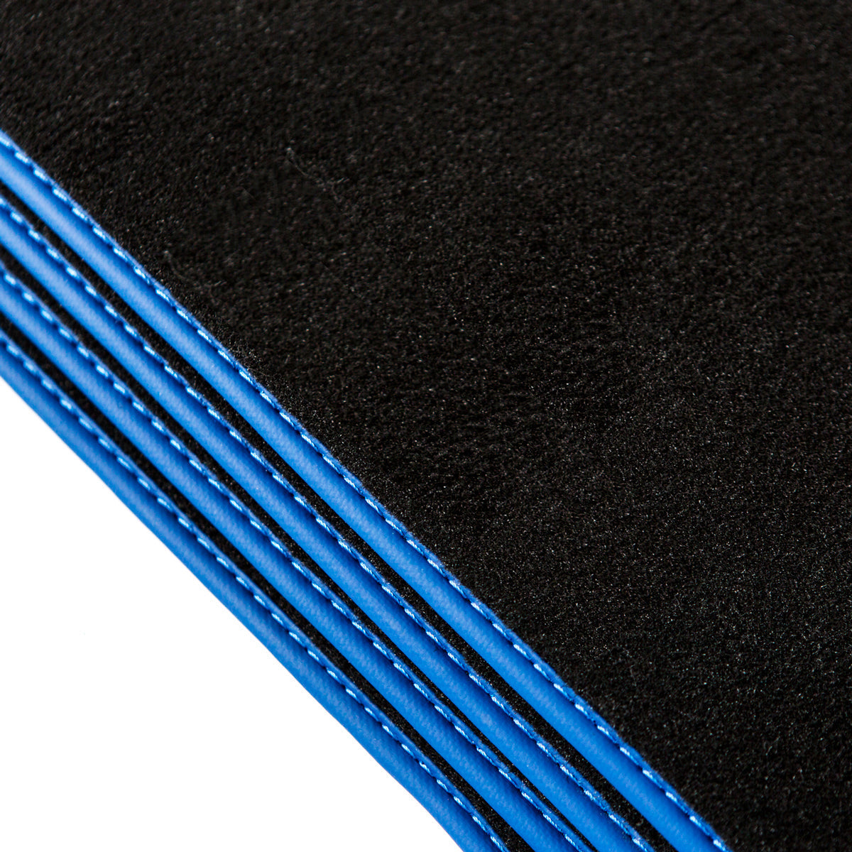 BMW i8 Velour Floor Mats – 2014-2020 – L12 &amp; L15 – Blue Edging