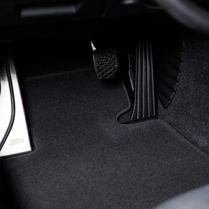 BMW 8 Series Coupé E31 Velour Floor Mats 1989–1999 – Black – image 2