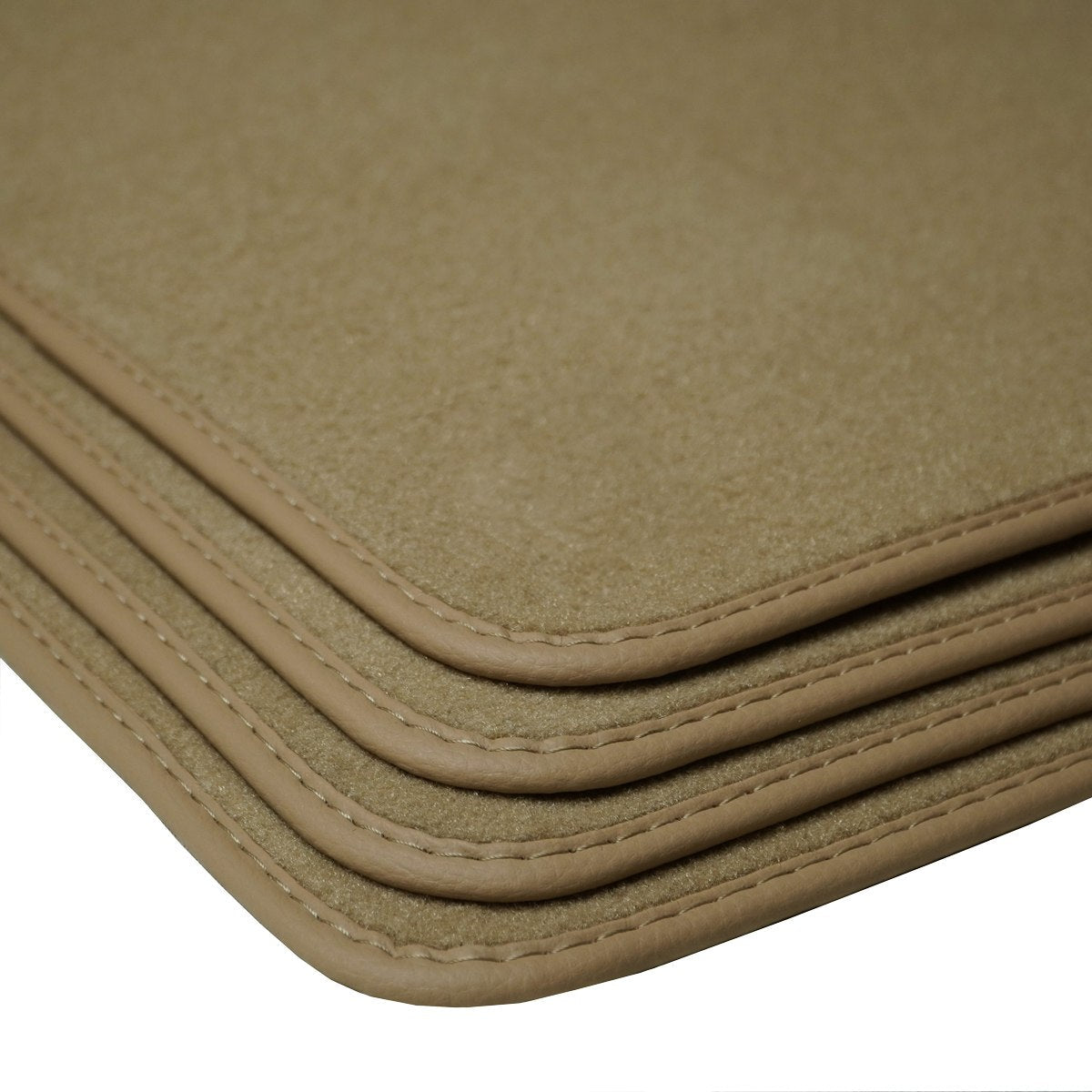 Dywaniki welurowe do Mercedes Klasa C 2016-2024 – Kabriolet A205 – Beżowe