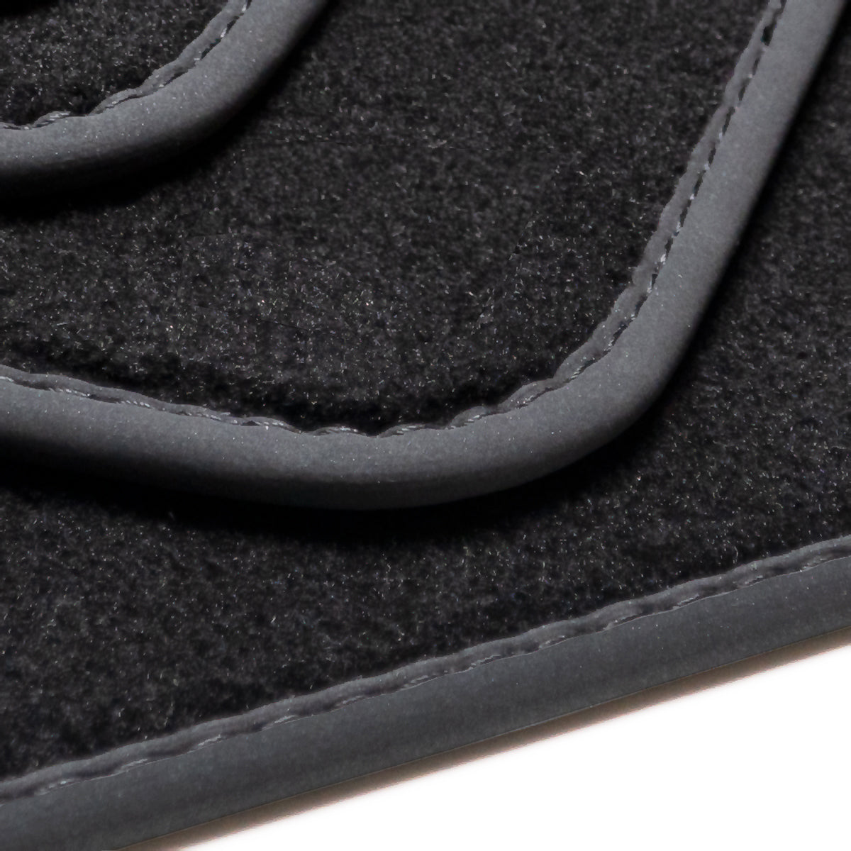 Suzuki Splash Velour Floor Mats - 2008-2014 - Black
